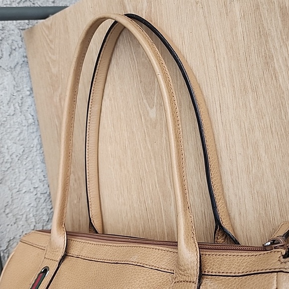 Gucci Princy Crystal Tan Leather Tote - Picture 11 of 15